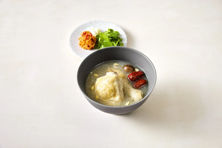 生姜香る参鶏湯