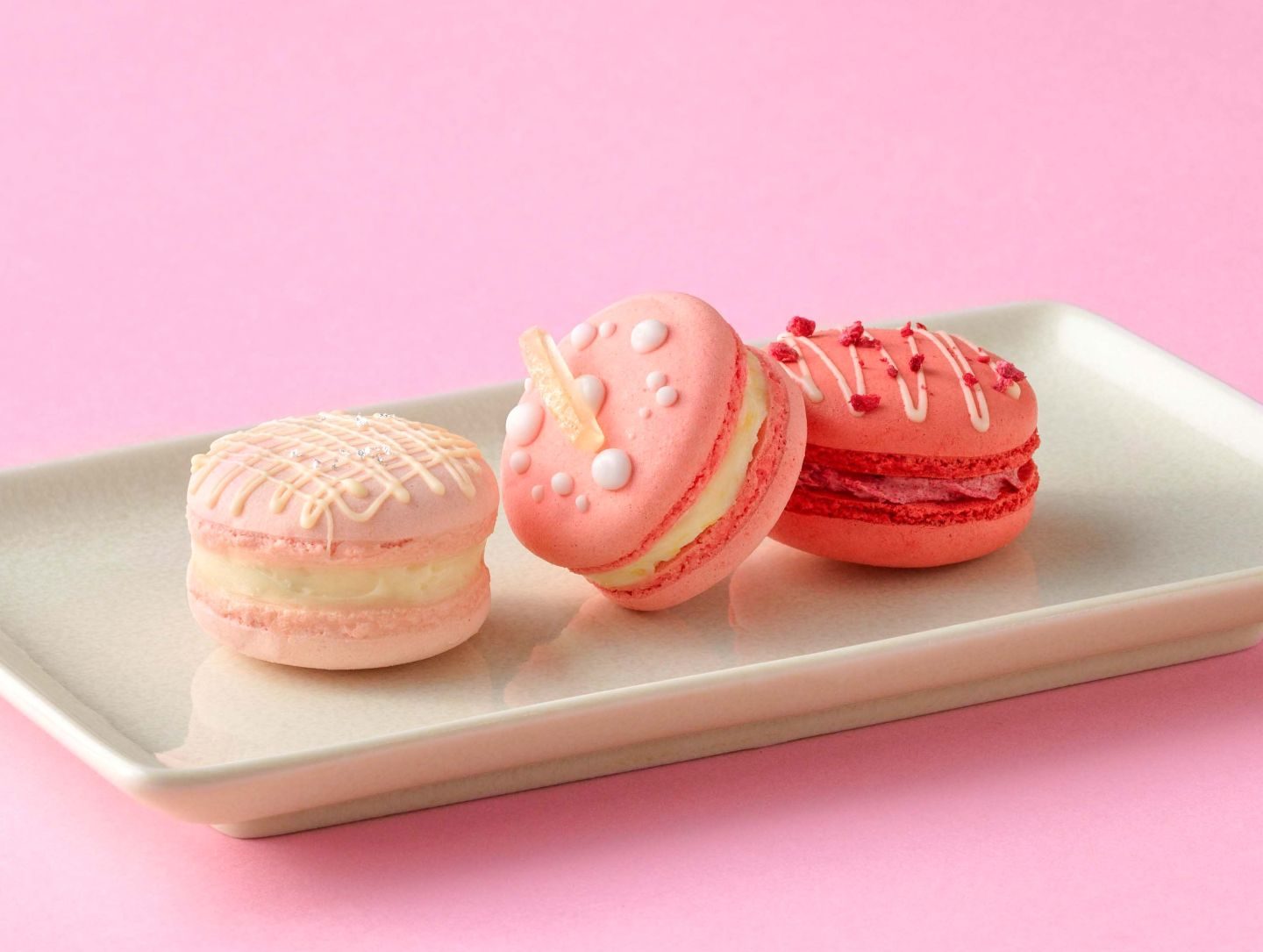 5/2(土)～期間限定【ピンクパレットマカロン新発売】