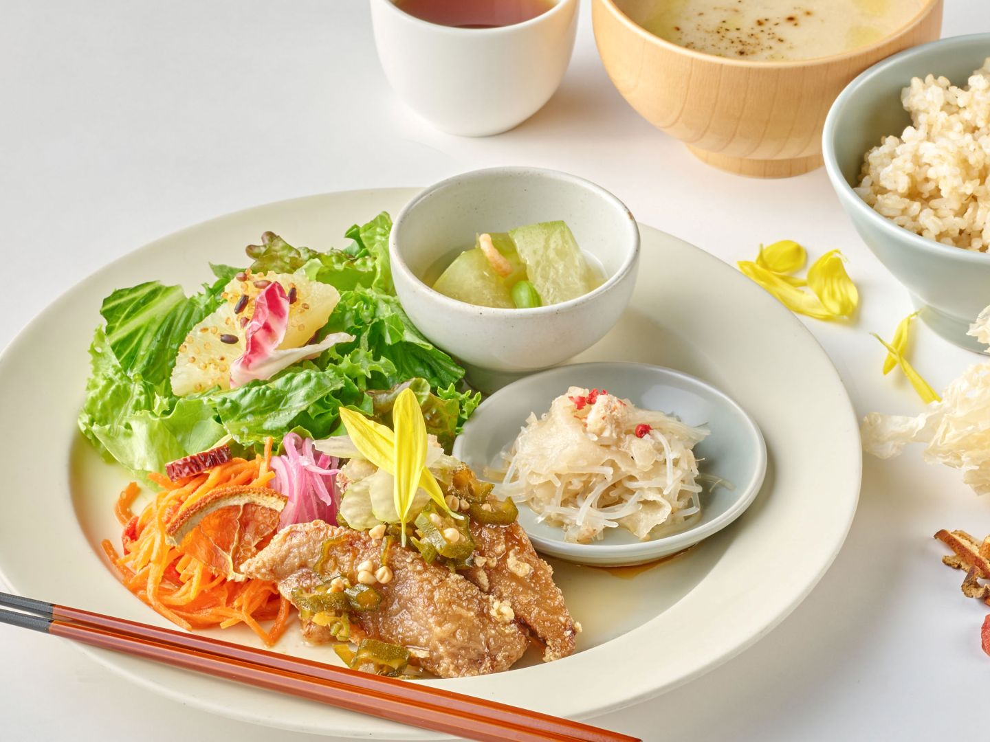 旬のカツオの竜田揚げ