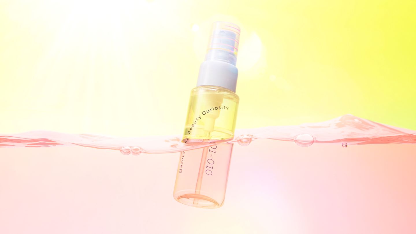 資生堂研究所発「fibona（フィボナ）」が共創するビューティープロダクツ
「Dual Blooming Mist UV」発売
～不安な日差しのもとで肌を守るワンマイルUVケア化粧水～
